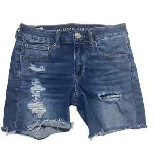 American Eagle Outfitters‎ ladies distressed Next Level Stretch denim shorts 6